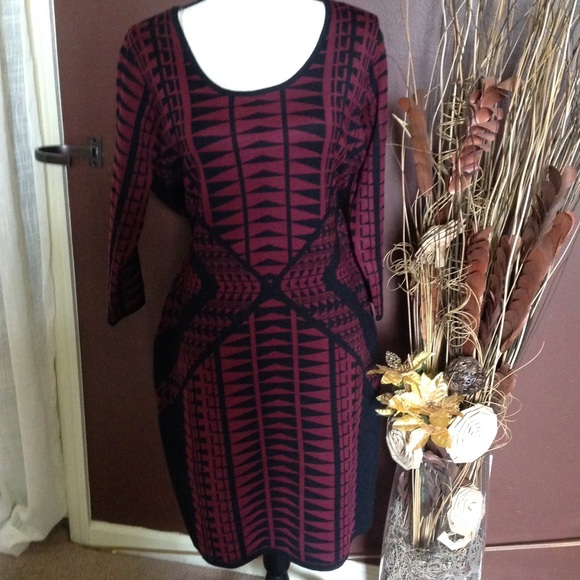 Dress - Picture 2 of 2